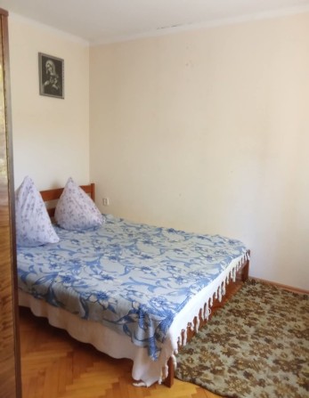 Продаж 4 - кімнатної квартири - фото 1