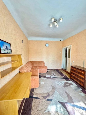 Продаж 2 кімн квартири + гараж - фото 1