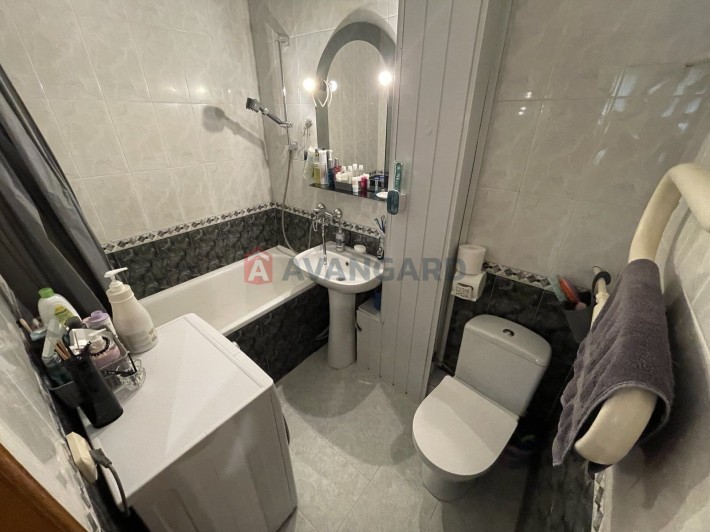 Продається простора 3-кімнатна квартира Тихий Центр! - фото 1