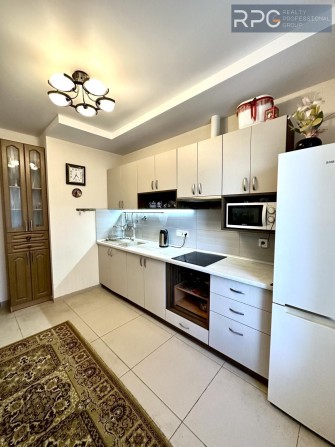 Продаж без% 2-к квартири ЖК Славутич метро 2 хв вул Зарічна Генератор - фото 1