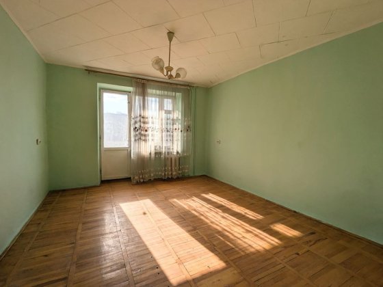 Продається 1кім чешка Черновцы