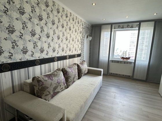 Продаж 4-кімнатної квартири в районі Митниця. Черкассы