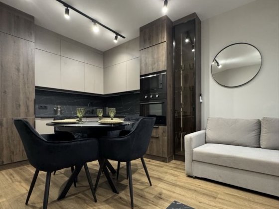 Продаж нової квартири неподалік центру Ужгород