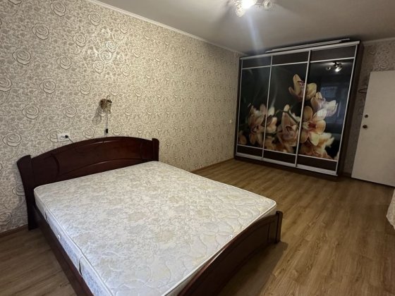 Вигідна ціна 2 кімнатна квартира на вул Льотна 25 Чернігів Чернигов