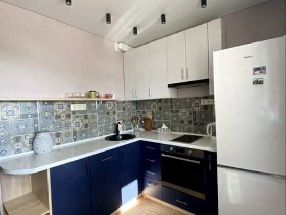 Продаж 1к-квартири м.Васильківська ЖК «4 сезони»,Ломоносова 34б Киев