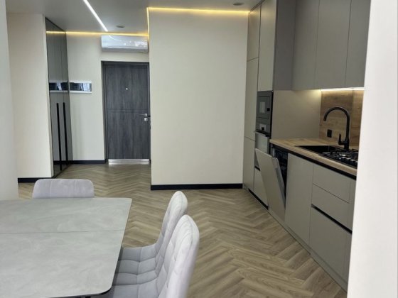 Продається 2-кімнатна новобудова Чернівці