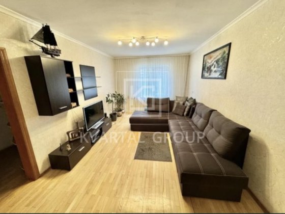 БЕЗ КОМІСІЇ! Продам 3 Кімнатну Квартиру з Ремонтом! р-н Позняки Киев