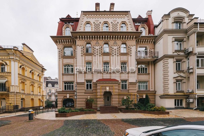 Терміново! Три квартири ЖК «Воздвиженка», вул. Кожум’яцька, 18А - фото 1