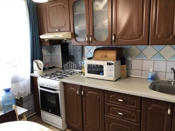 Срочно! 3к, Донца Михаила 19, недорого Киев