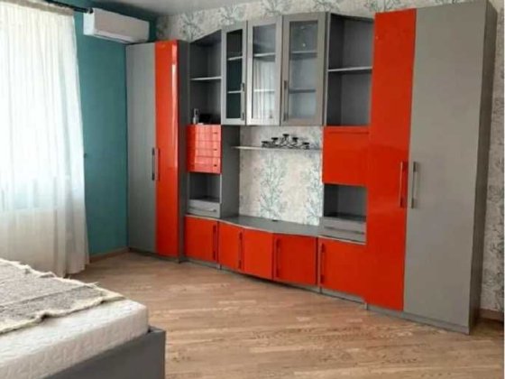 Продаж 2-к квартири з ремонтом  Оболонський район Киев