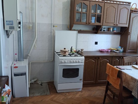 Торг ! Продам 2 кімн.кварт, ЦЕНТР, р-н парку Шевченка, вул. Гончара Черновцы