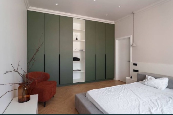 2 -к квартира в центрі міста - фото 1