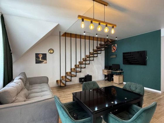 Продаж двохярусної квартири біля парку Ужгород