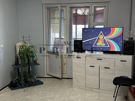 Продається велика та затишна 3-кімнатна квартира. Червоної Калини, 89 Киев