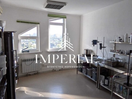 Продаж 3к квартири просп. Лобановського. Совки Киев