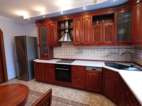 3к квартира, Київ, Б.Гмирі 1/2, 6поверх, Позняки, біля ТРЦ "Алладін" Київ