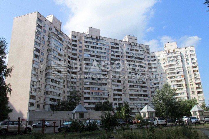 Продаж 3 кімнатної квартири Вул.Анни Ахматової 15 - фото 1