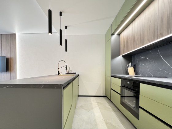 Продам шикарну квартиру біля Книжки Вінниця