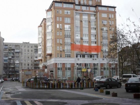 Продається 2-х кімнатна квартира на Подолі, Почайнинская, 70 Київ