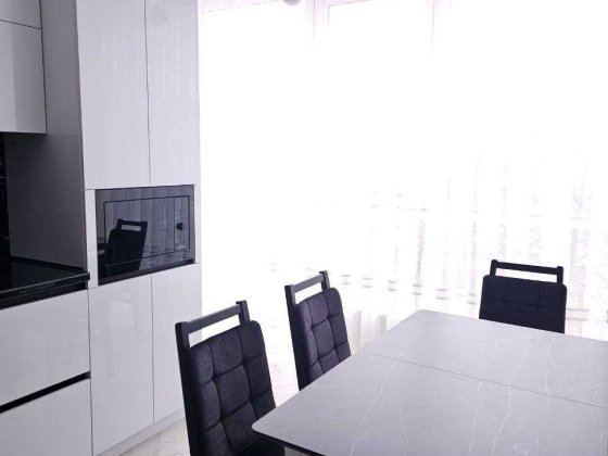 Продаж квартири 2 кім. +кухня студія ЖК "Водограй" Черновцы