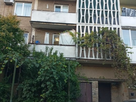 Продаеться 3 кімнатна квартира Терміново Ужгород