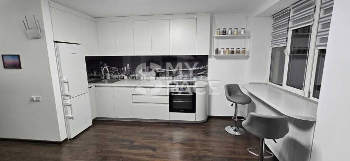 2к кв з ремонтом. Дарницький р-н, Харківське шосе, вул Ялтинська - фото 1