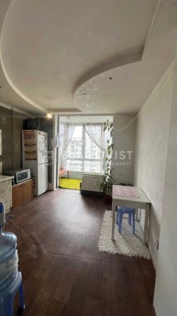 Продаж 2-к.квартири 82 кв.м вулиця Чавдар Єлизавети 1 Осокорки - фото 1