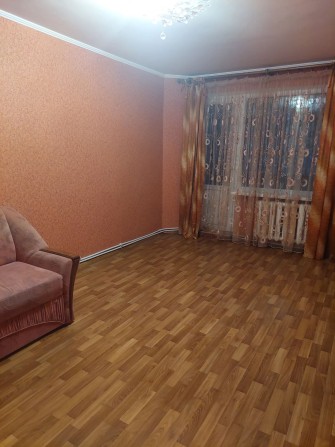 Продається трикімнатна квартира - фото 1