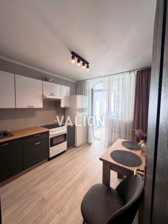 Продаж 1 кім. квартири, ремонт, Урлівська 23б, метро Осокорки, Позняки - фото 1