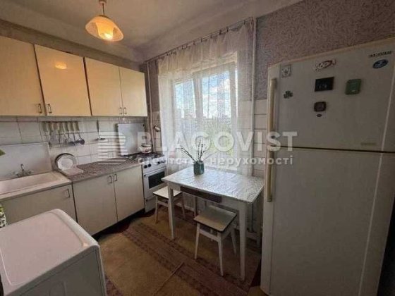 4к.Метро Лівобережна.Вул. Мартоса Бориса (Плеханова), 4а, Київ