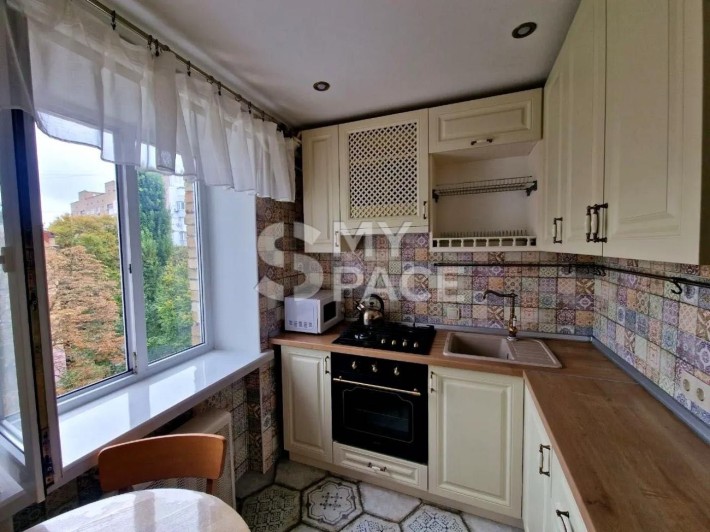 3к 57кв Голосіївський проспект Виставковий центр Голосієво - фото 1