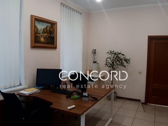 БЕЗ %. Михайлівська вул., 16-Б. ЦЕНТР! Майдан Незалежності. ТЕРМІНОВО! Київ