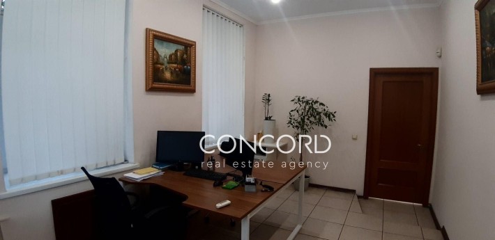 БЕЗ %. Михайлівська вул., 16-Б. ЦЕНТР! Майдан Незалежності. ТЕРМІНОВО! - фото 1