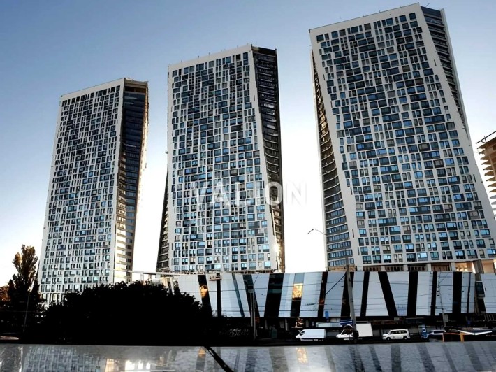 Продаж 1 кім. квартири без ремонту в ЖК Манхеттен Сіті Manhattan City - фото 1