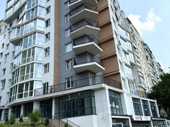 Продам 2-кімн Новобудову, зданий будинок, 89м2 Чернівці