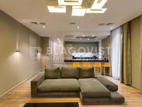 Актуально! Продам 3к квартиру Шота Руставелі Н=3.8 Палац Спорту Київ