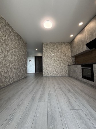 1-кімнатна з новим ремонтом і технікою в ЖК "Графський" 52.1м² - фото 1