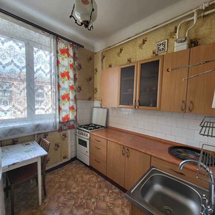 Продається двокімнатна квартира в центрі міста - фото 1