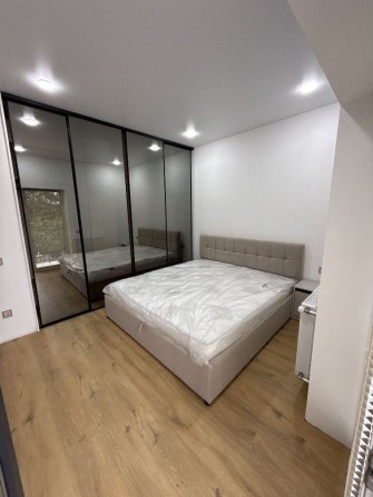 Продаж сучасної 2 кімнатної квартири у Чернівцях - фото 1