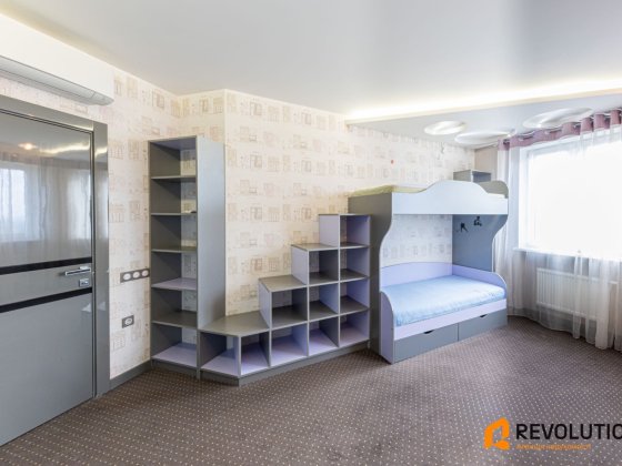 Без %; ЖК Перовський; 105 кв.м.; Генератор; м. Дарниця 10 хв їзди Киев