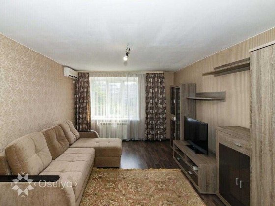 Продаж 1-кімнатної квартири на Лісовому масиві Братиславська 7А Киев