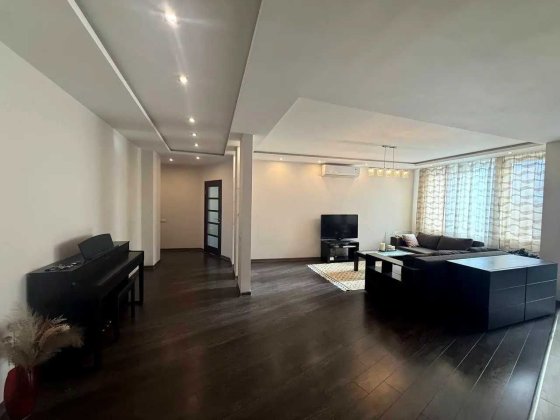 NEW! 3-к 114 м2 Шептицкого 10/ Луначарского, метро Левобережная-5 мин. Киев