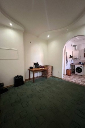 Терміново Продається квартира центр - фото 1