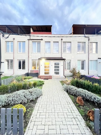 ІДЕАЛЬНА 2 кім.кв. з ЕВРОРЕМОНТОМ в 3 поверхи для ХОЛОСТЯКА 54000$ - фото 1