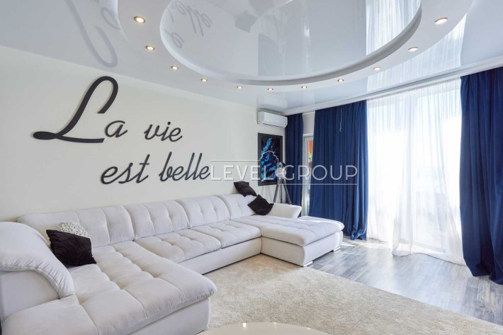 Продаж 1-к квартири в ЖК Київська Венеція - фото 1