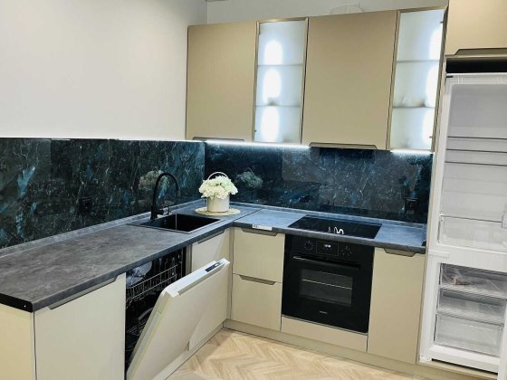 2-кімнатна квартира з новим ремонтом в Академічному! Винница