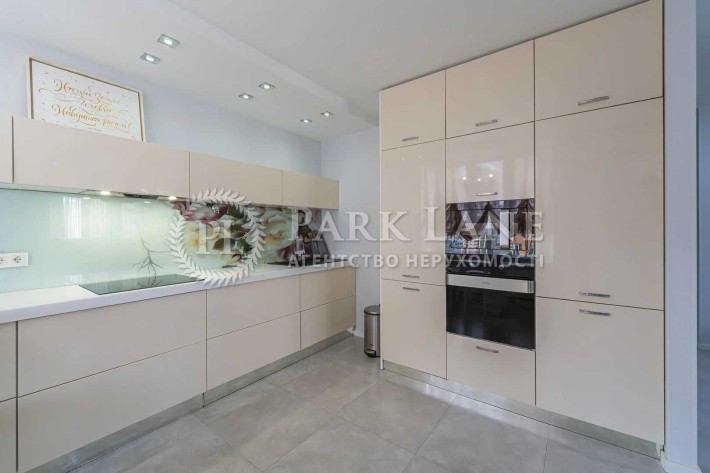 Продається 3-кімнатна квартира з якісним ремонтом! Ахматової, 32/18 - фото 1