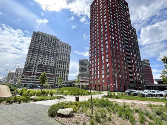 Продам 1к квартиру в ЖК Варшавський плюс ТОП ціна Киев