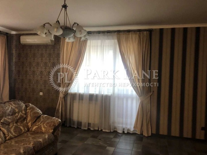 Продам 3-кімнатну квартиру з ремонтом, вул. Ахматової, 13д - фото 1