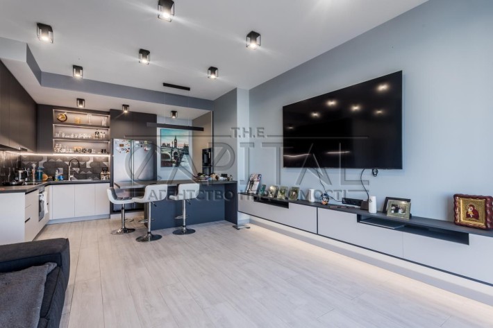 Продаж 3к квартири, вул. Тургенєвська, Шевченківський р-н, Центр - фото 1